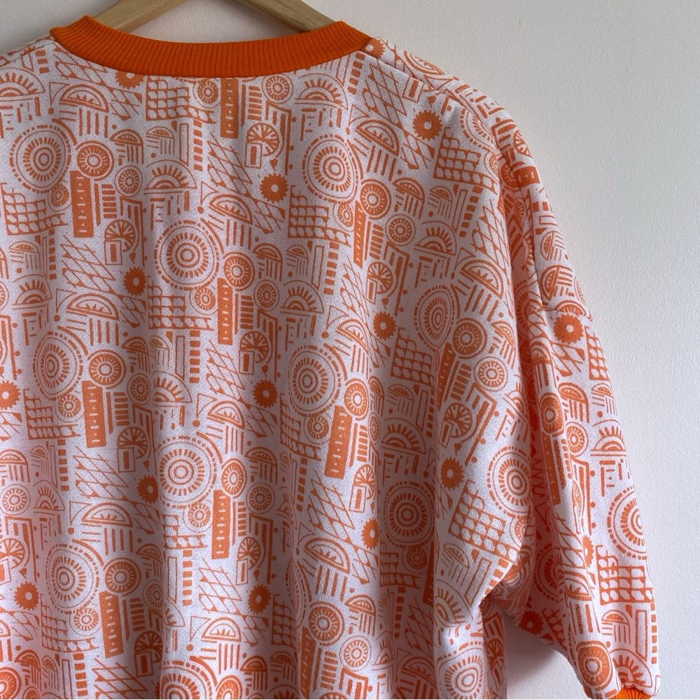 Express Retro Styled 90s Sweatshirt - Picture 13 of 13